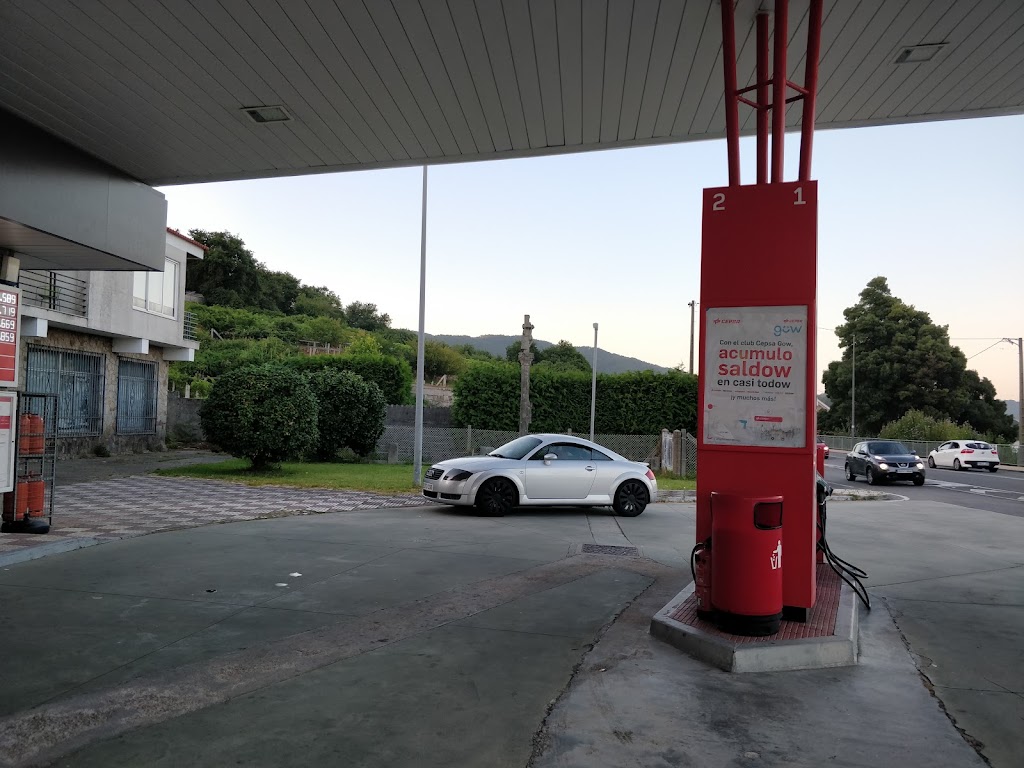 Estacion de servicio Cepsa — Estacion de servicio