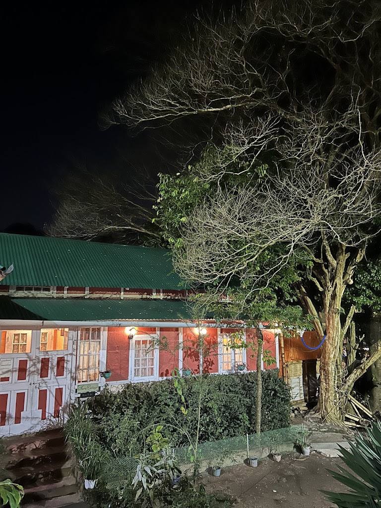 Aura Cottage