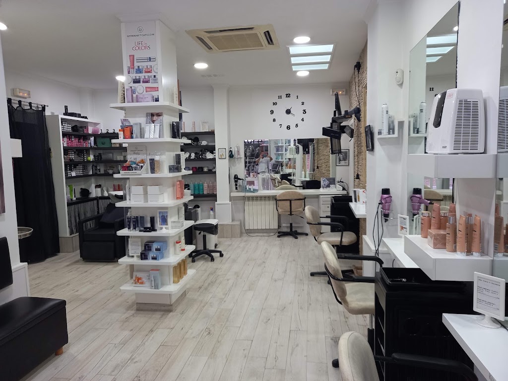 Aure Peluquero — Interior