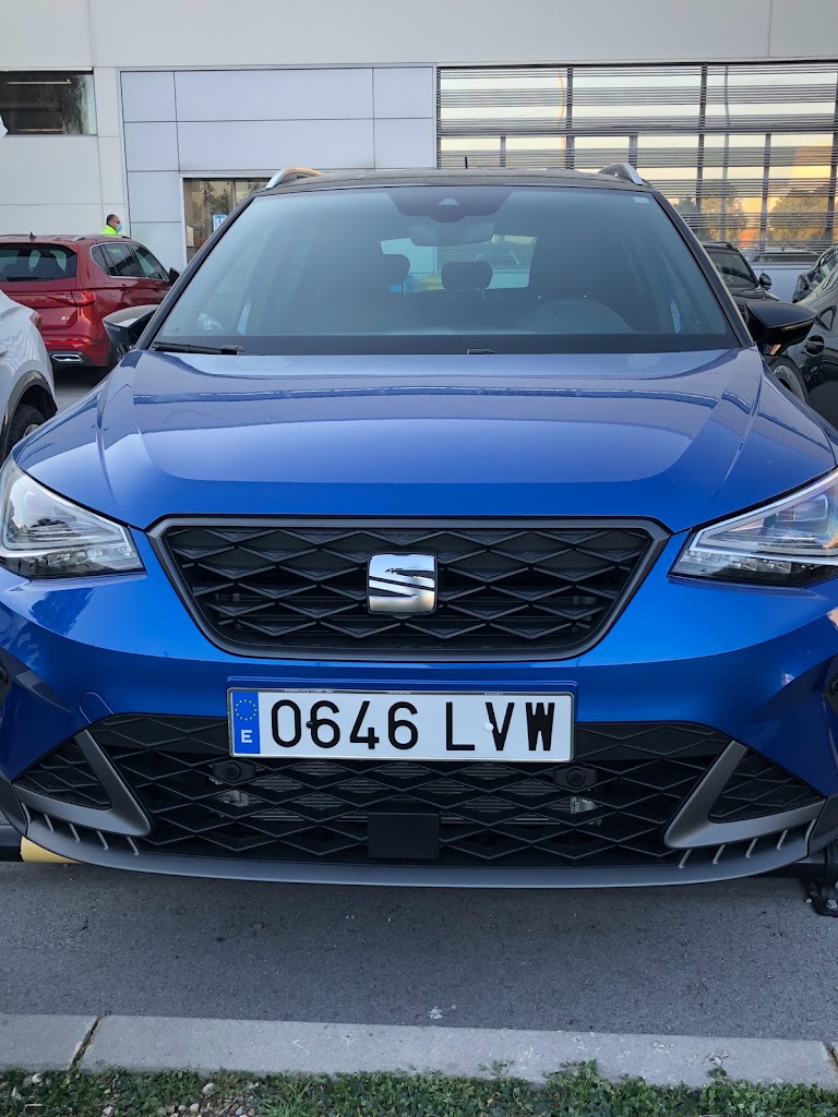 Catalunya Motor * Concesionario Oficial SEAT | Martorell — Hatchback