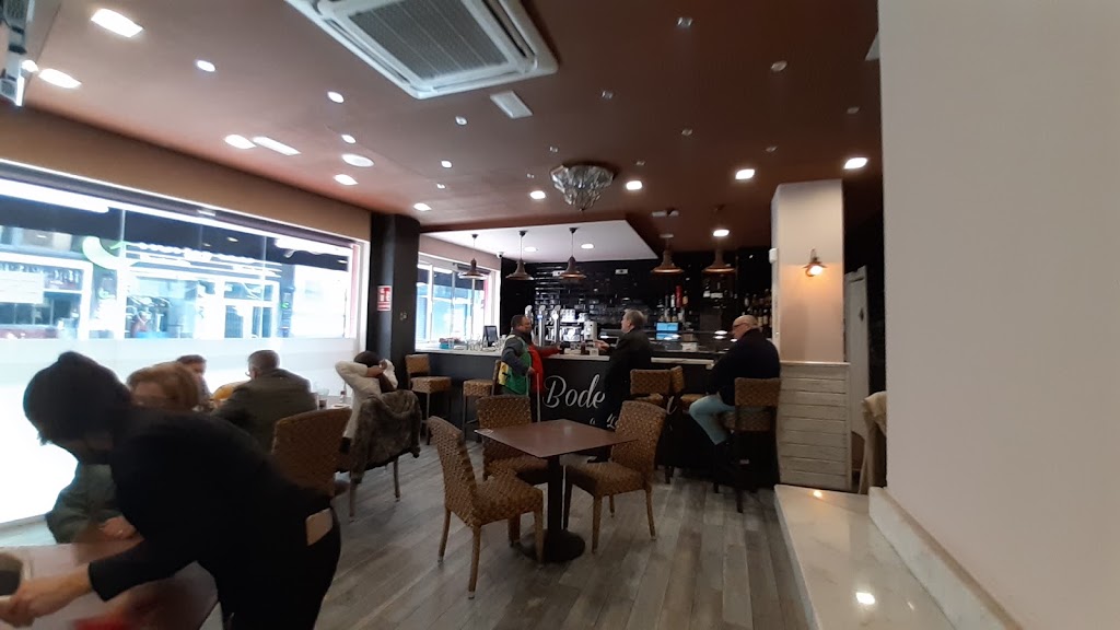 La Bodeguilla De los Vinoletos — Ambiente