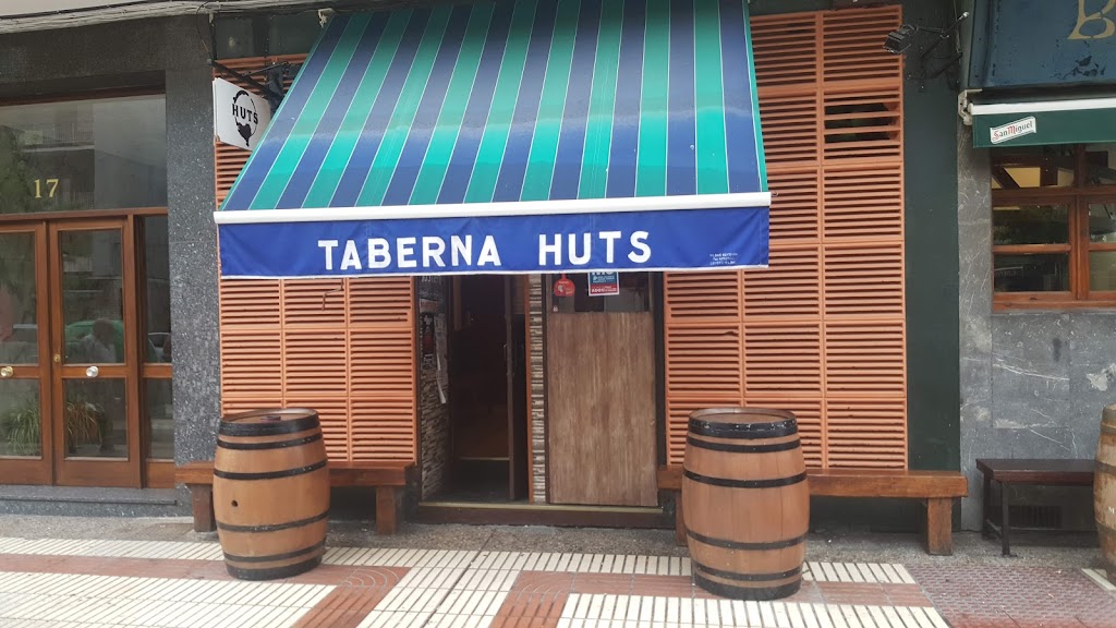 Taberna Bar Huts S C