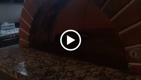 Restaurante Pizzeria La Artesana — Videos