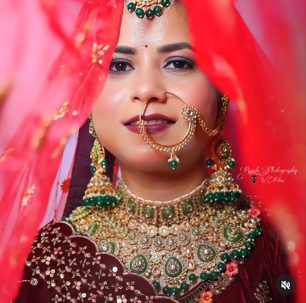 Toni Guy Hairdressing Beauty Make Up Nail Bar Kankarbagh Patna