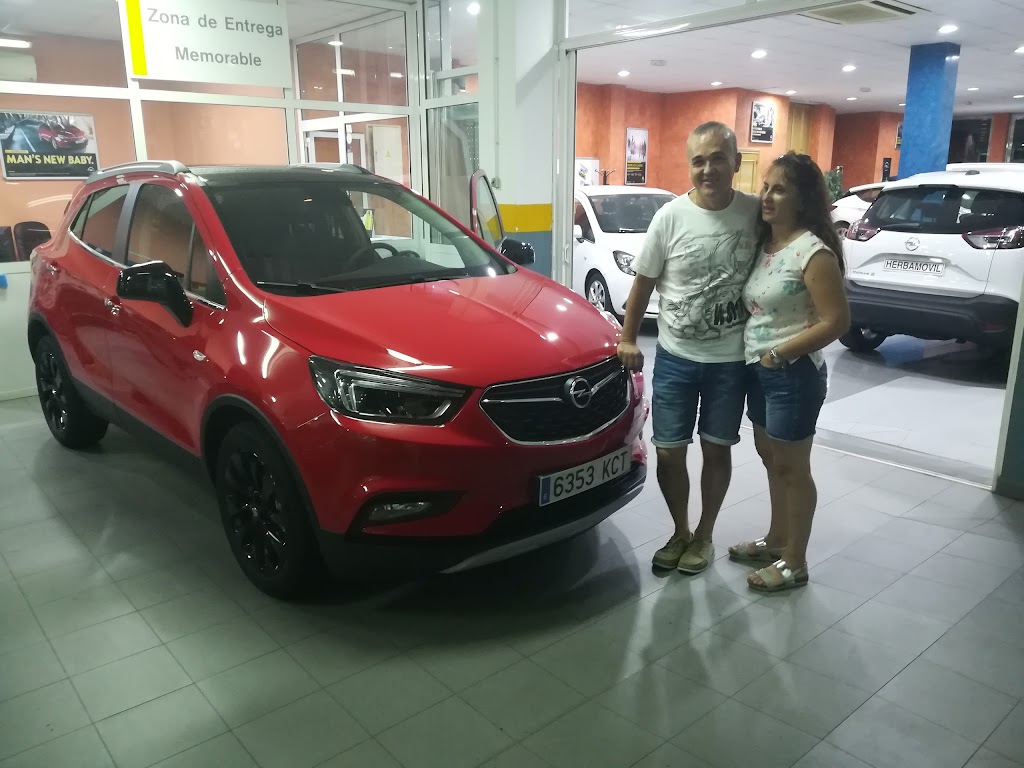 Herbamovil Aguilas — Hatchback