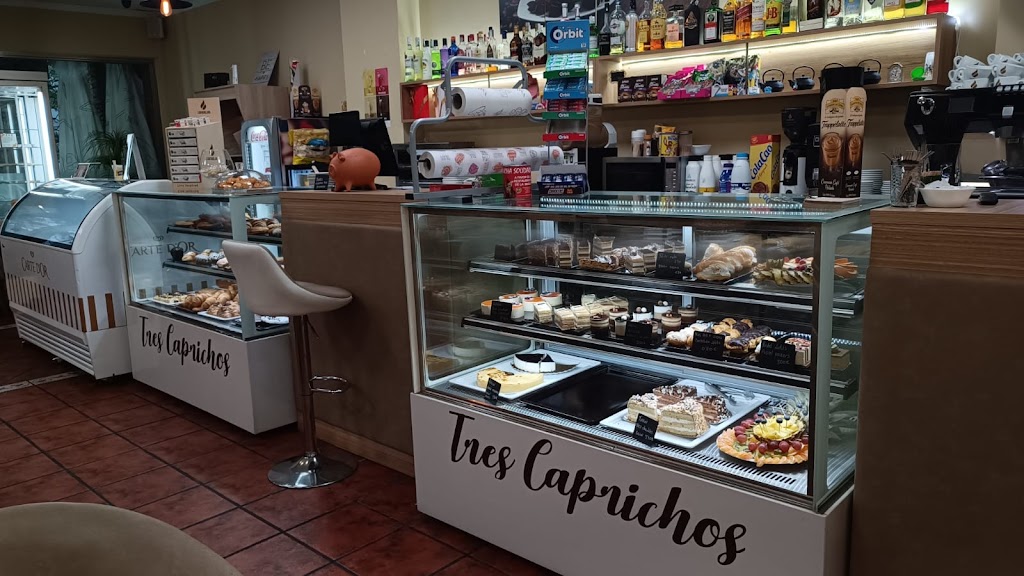 Tres Caprichos * Cafeteria Pasteleria