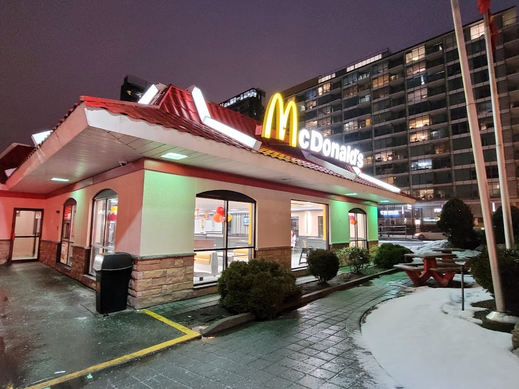 McDonald's in North-York