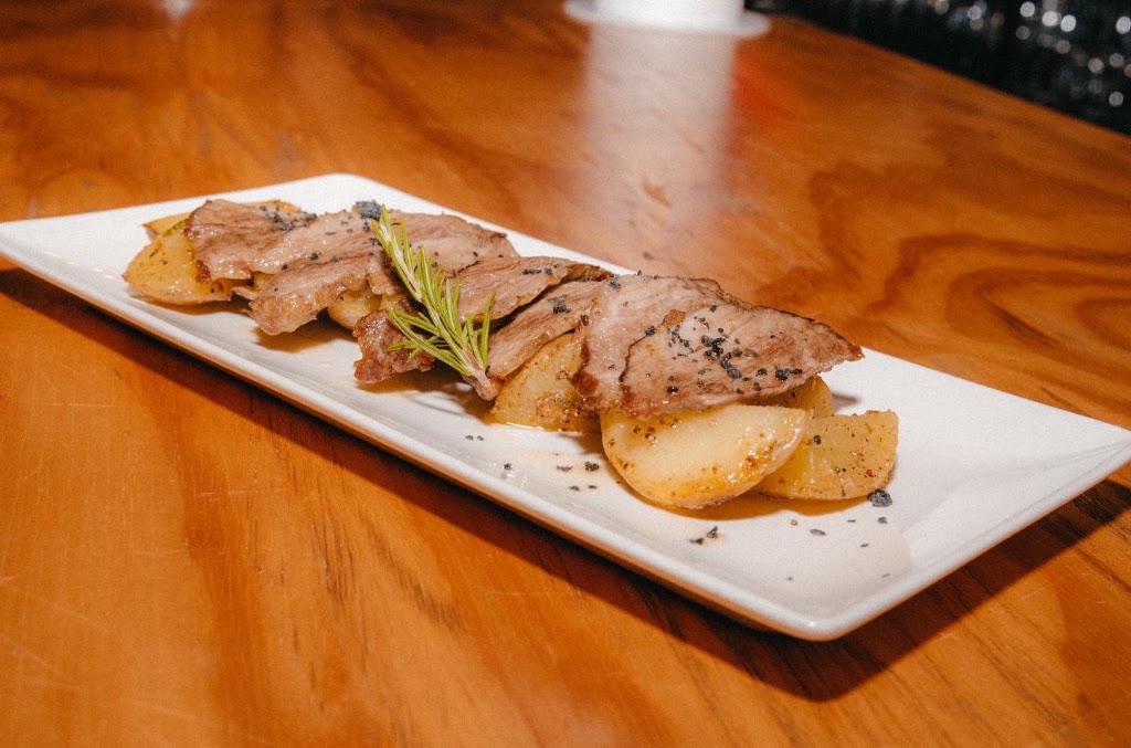 Ficus Burger & Food — Comida y bebida