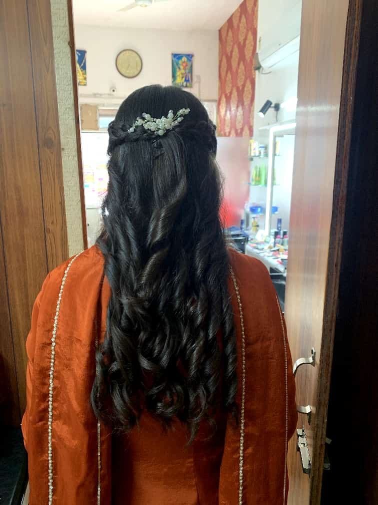 Dynamic Beauty Academy Salon