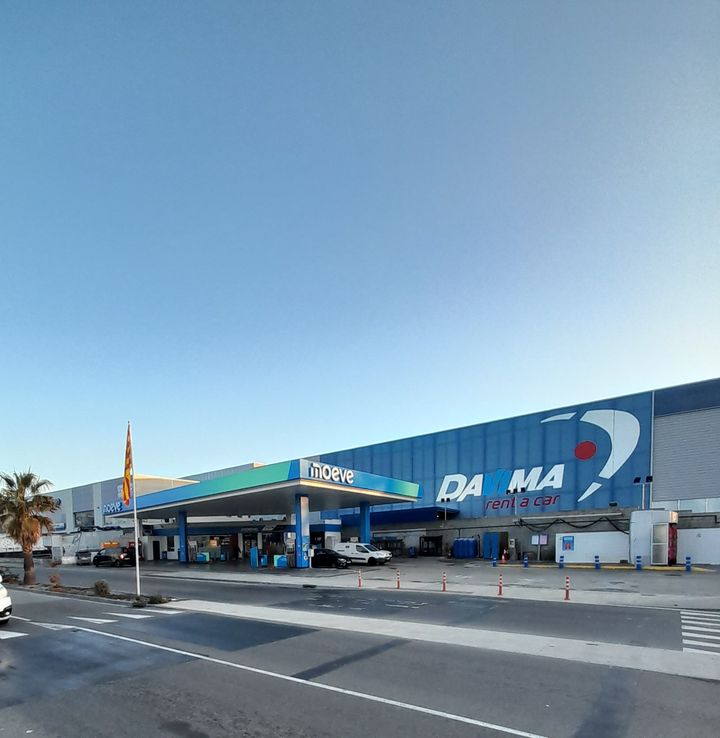 Estacion de servicio Moeve, antes Cepsa — Del propietario