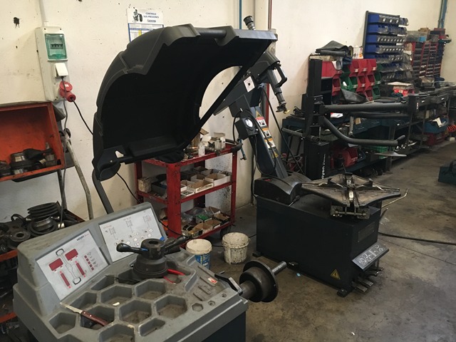Auto Taller Catarroja, S.L. - — Taller