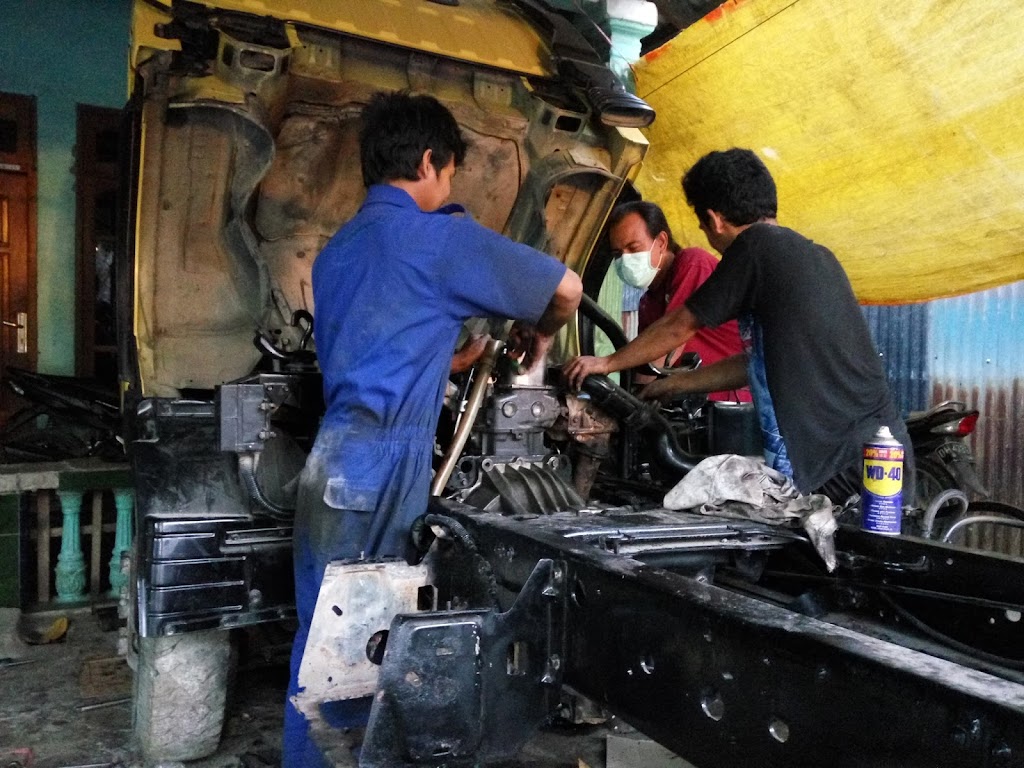 Bengkel Mobil Paman Nurung