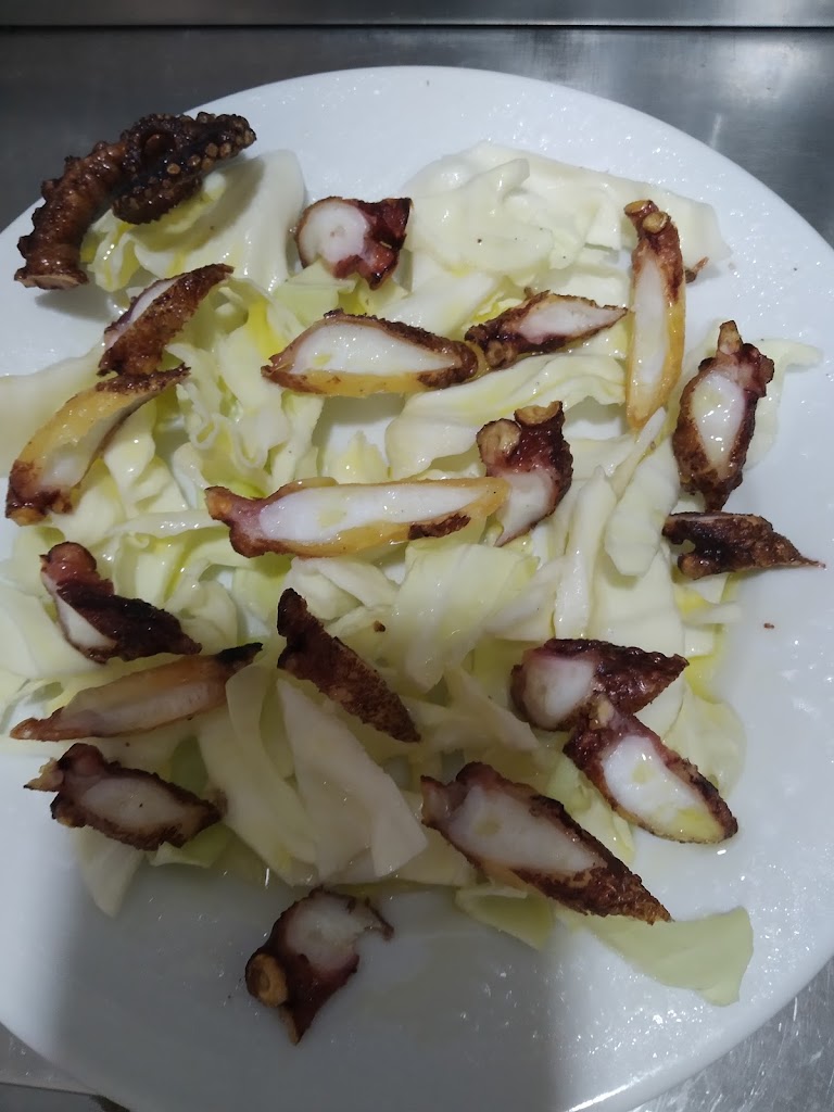 Bar Casa Jedo — Comida y bebida