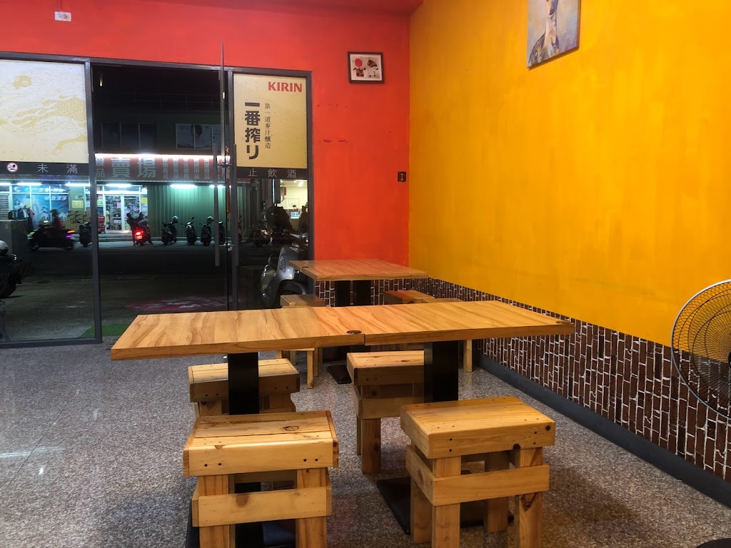 風味複合餐館 的照片