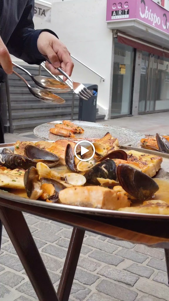 Restaurante El romantico — Videos