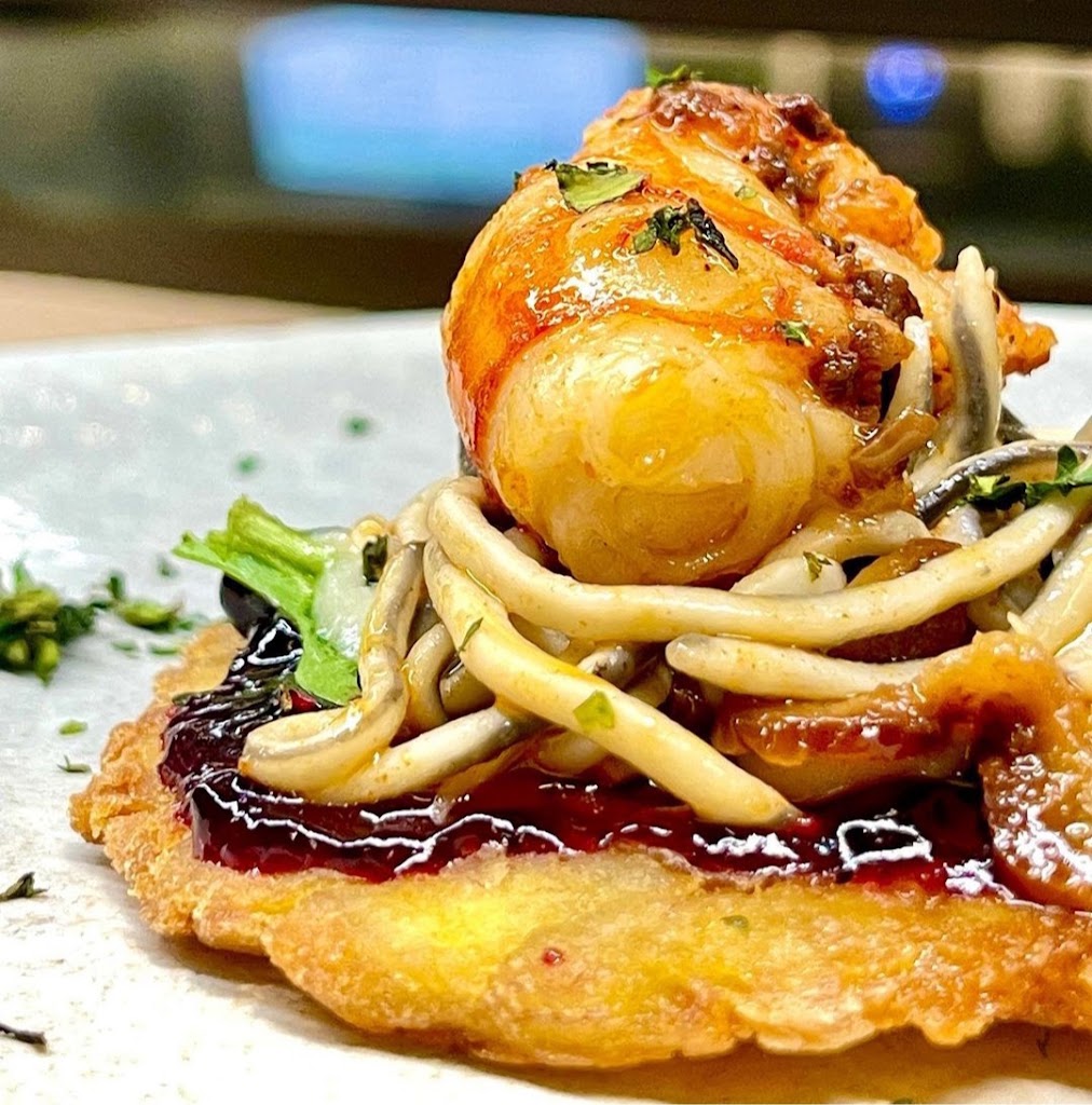 Loulu Bistro — Comida y bebida