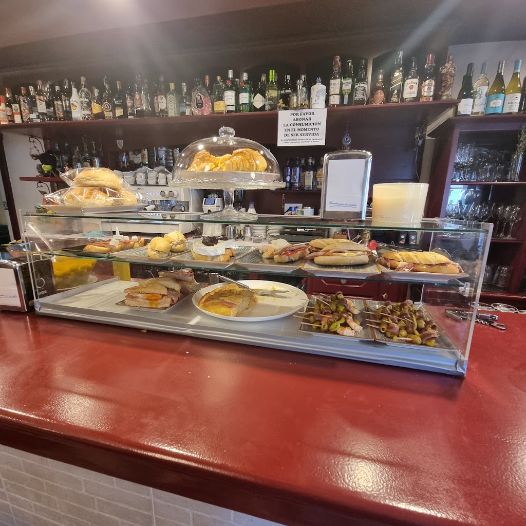 Gastro-Bar El Muelle 7 — Ambiente