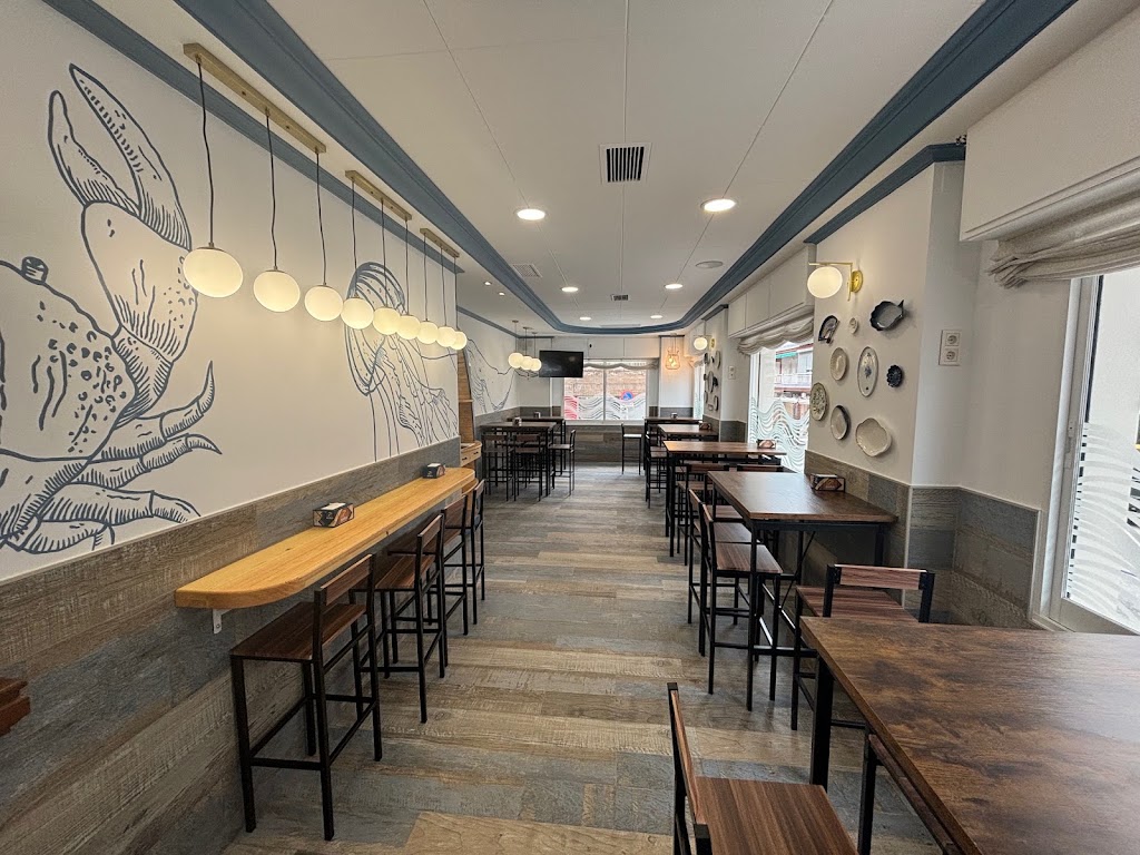 La Mar Sala Freiduria — Ambiente
