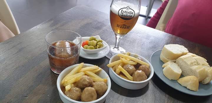 Bar cafeteria MarSal — Comida y bebida