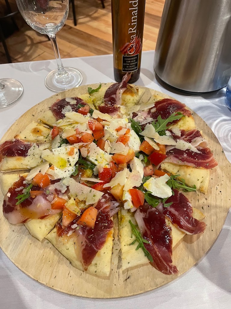 Restaurante Pulcinella — Comida y bebida