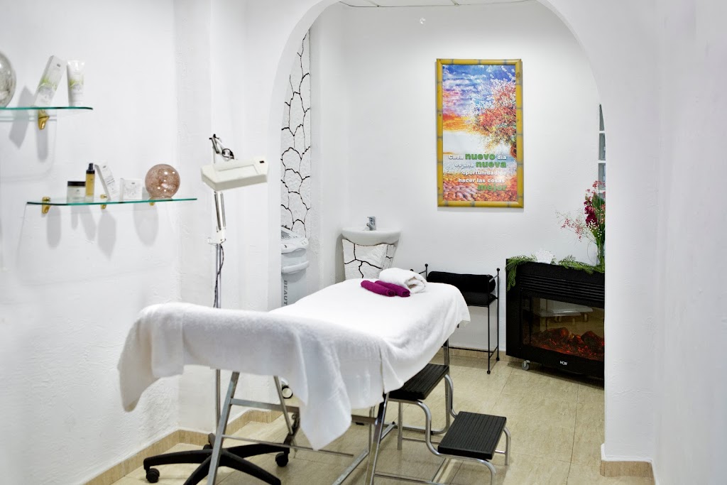 Salon Maria Manchado - El nuevo significado de Belleza, Estetica y Bienestar en Elche