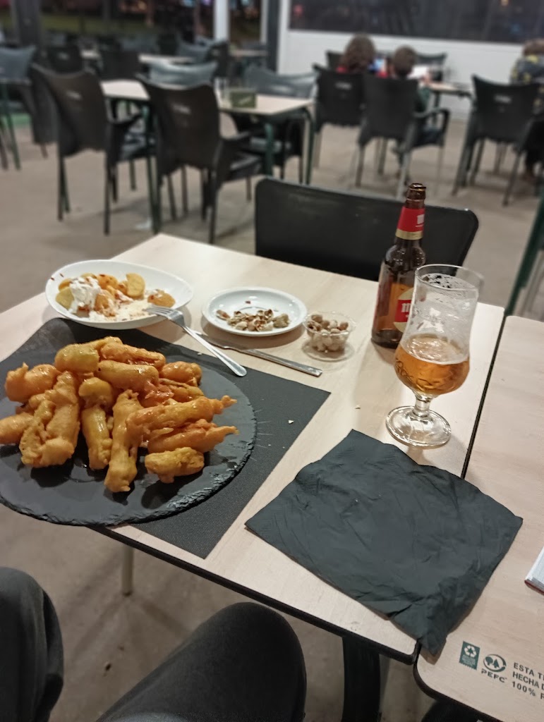 Garden-Cafe-Bar La Pergola Puerto Sagunto — Mas recientes