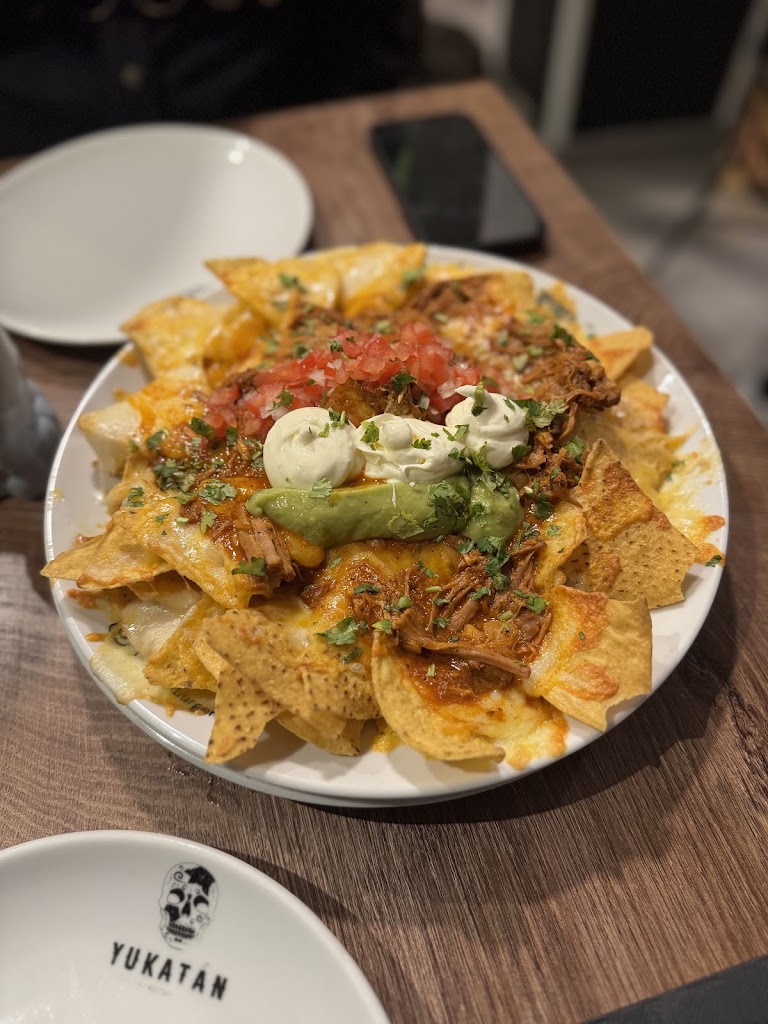 Restaurante Yukatan Mexican & Mediterranean Food Fuenlabrada — Nachos