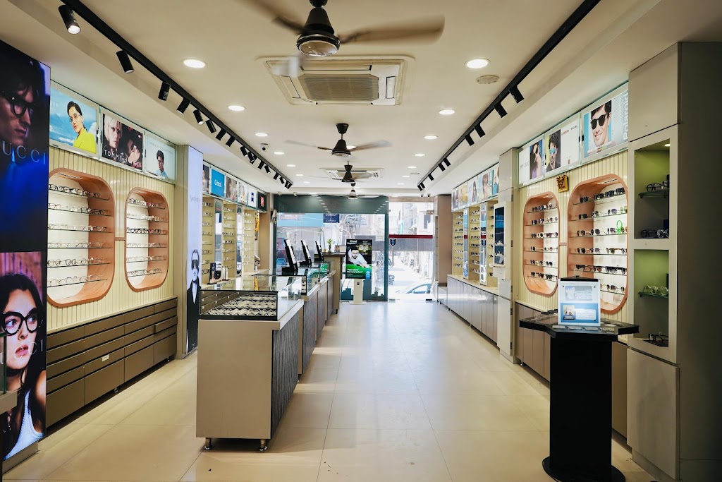 Chashma Point Exclusive Best Optical Shop In Varanasi