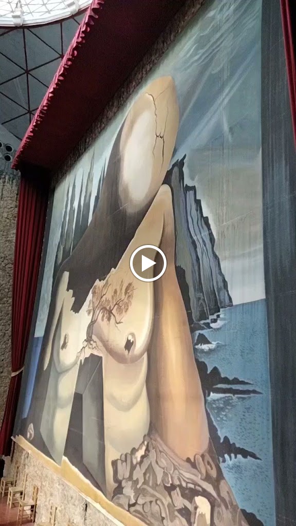 Teatro-Museo Dali — Videos