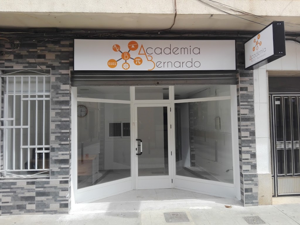 Academia Bernardo