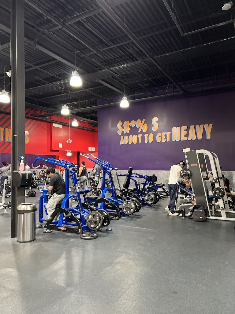  Crunch Fitness - Somerset