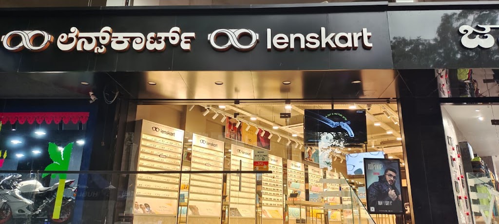Lenskart Com At Azad Colony Hubli