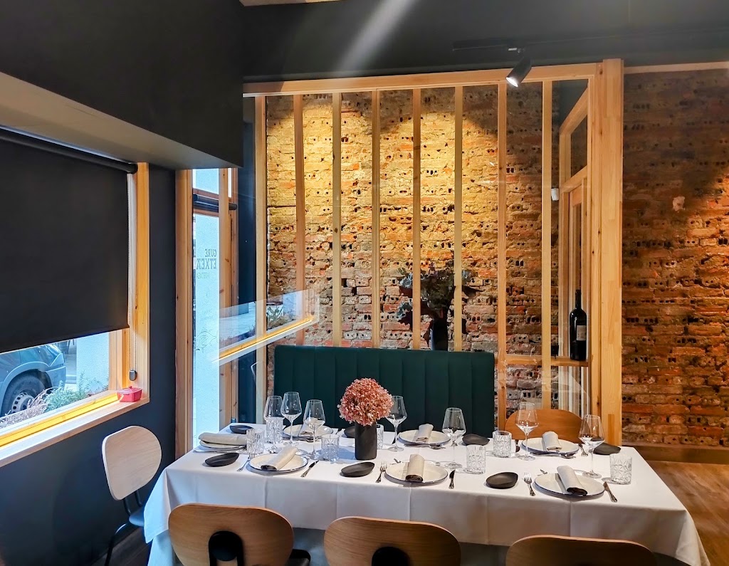 GURE ETXEA JATETXEA eta TABERNA