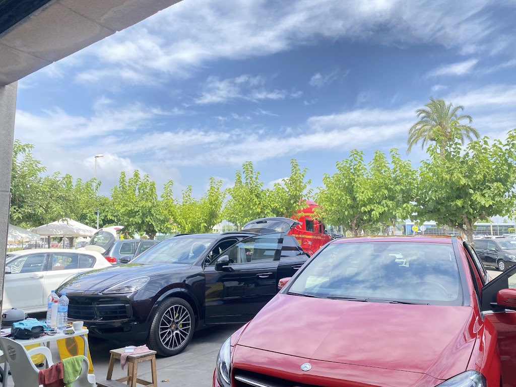 Co-Mo-Bec Lavado sin agua/ecologico (frente de Mc'Donalds)