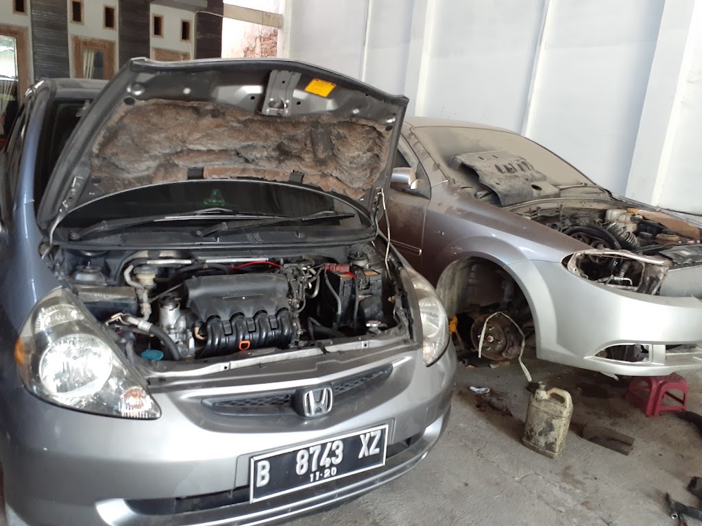 Bengkel Mobil Acong