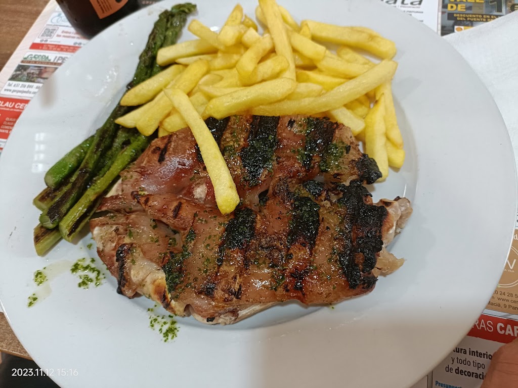 Bar Restaurant La Placa — Comida y bebida