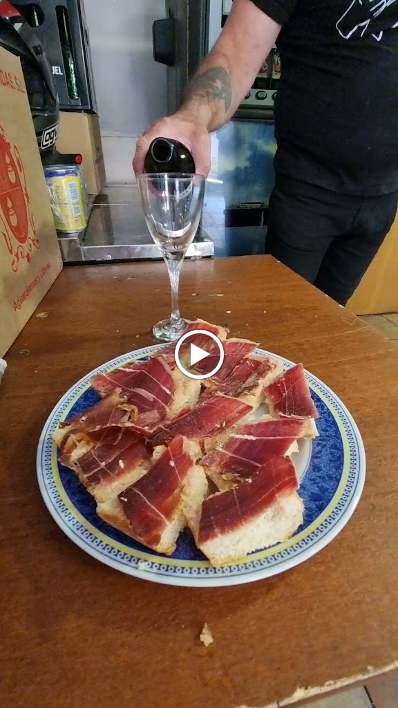 Bar Los Migueles — Videos