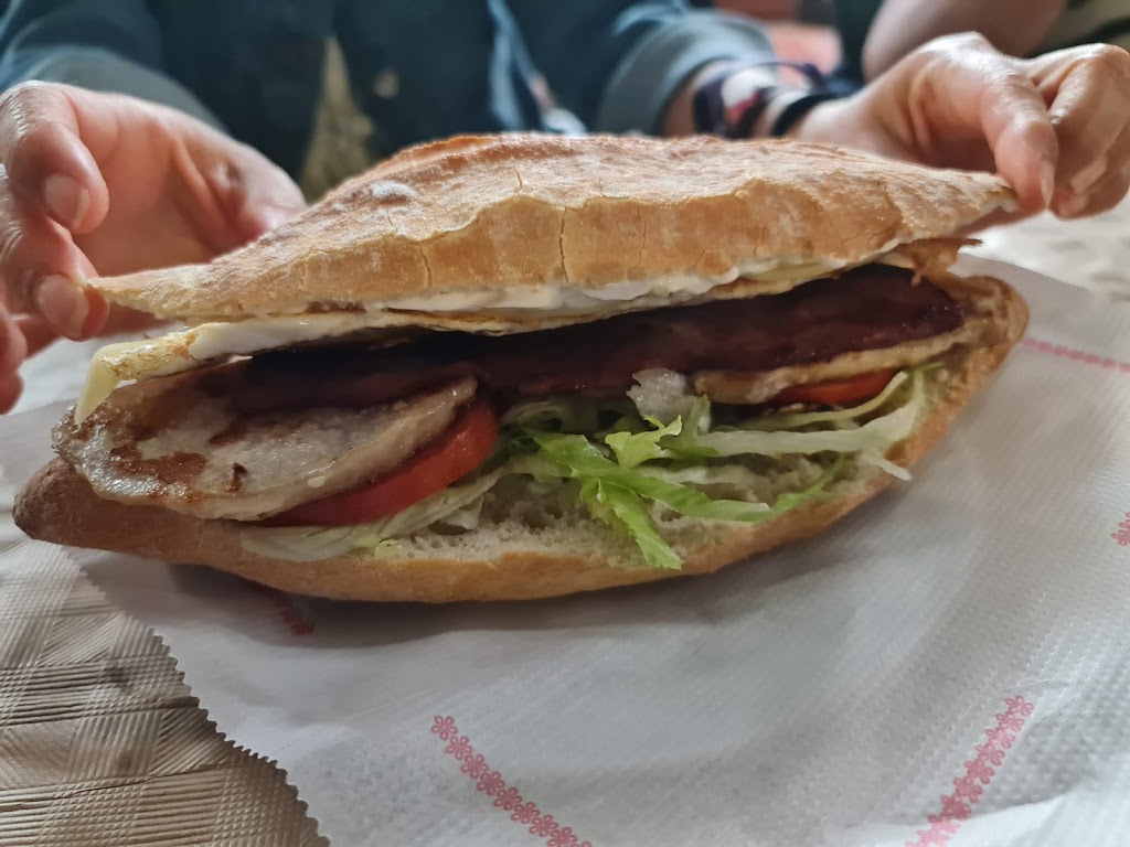 Esquina Bar — Baguette