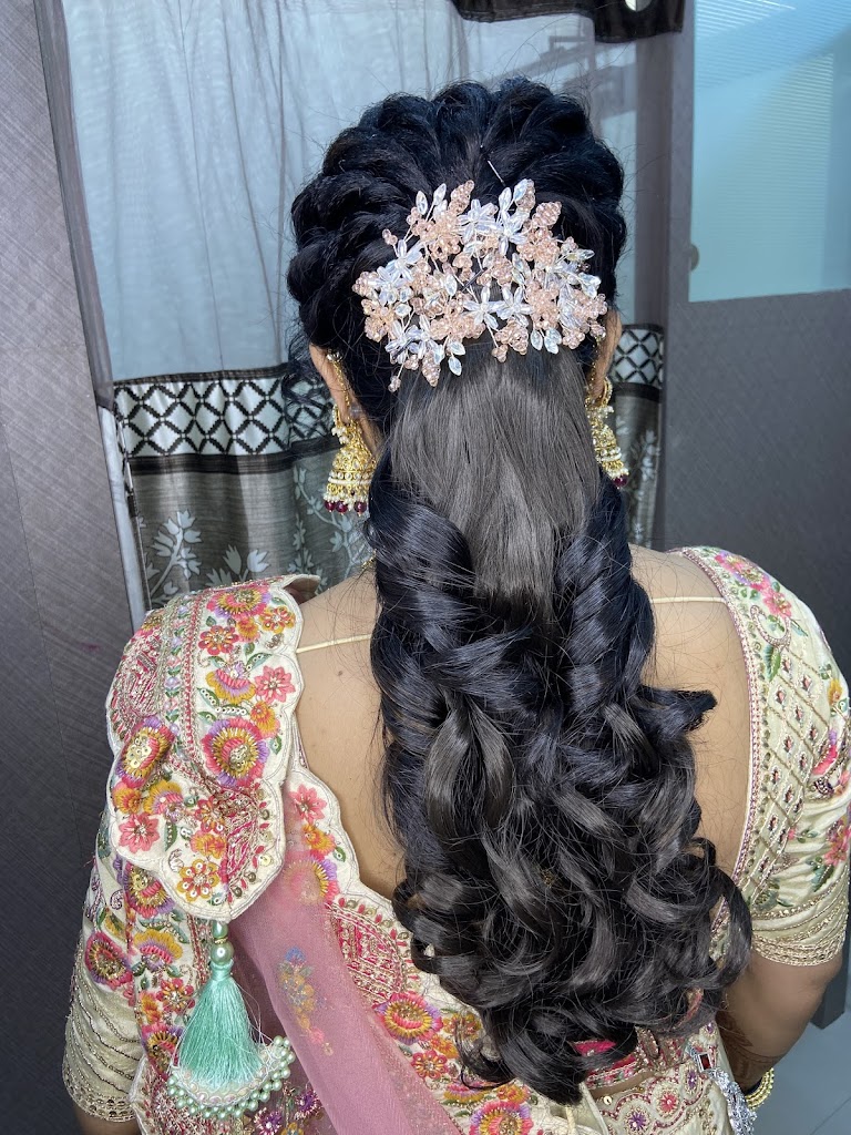 Aroma Beauty Care Best Beauty Care Salon In Ahmedabad Only For Ladies