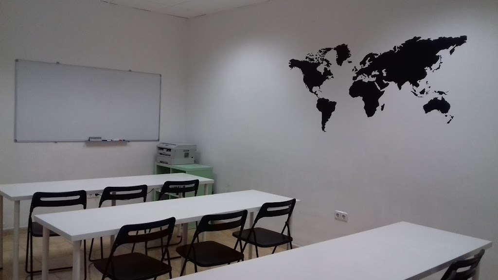 Academia De Ensenanza Item — Del propietario