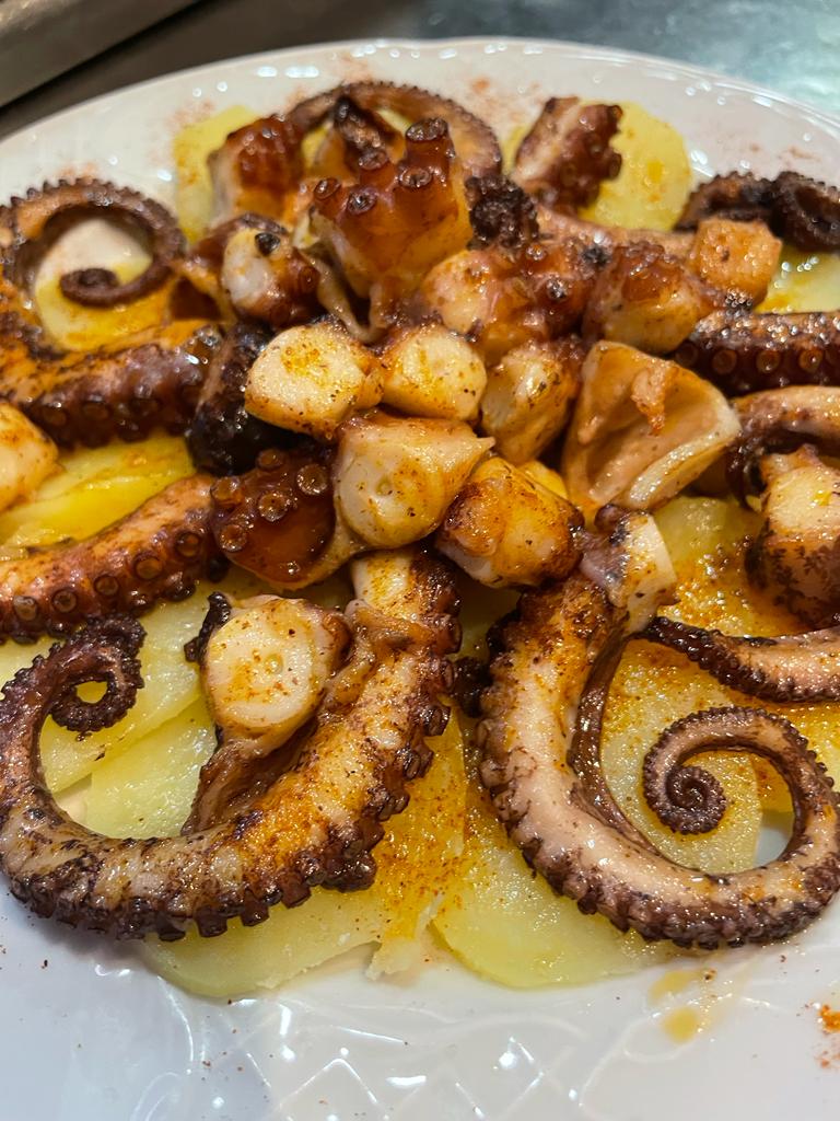 UnoMas — Comida y bebida