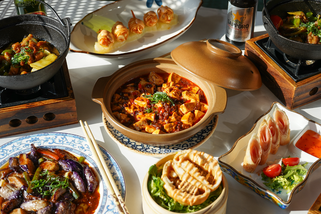 Dragon Kitchen Leganes — Comida y bebida