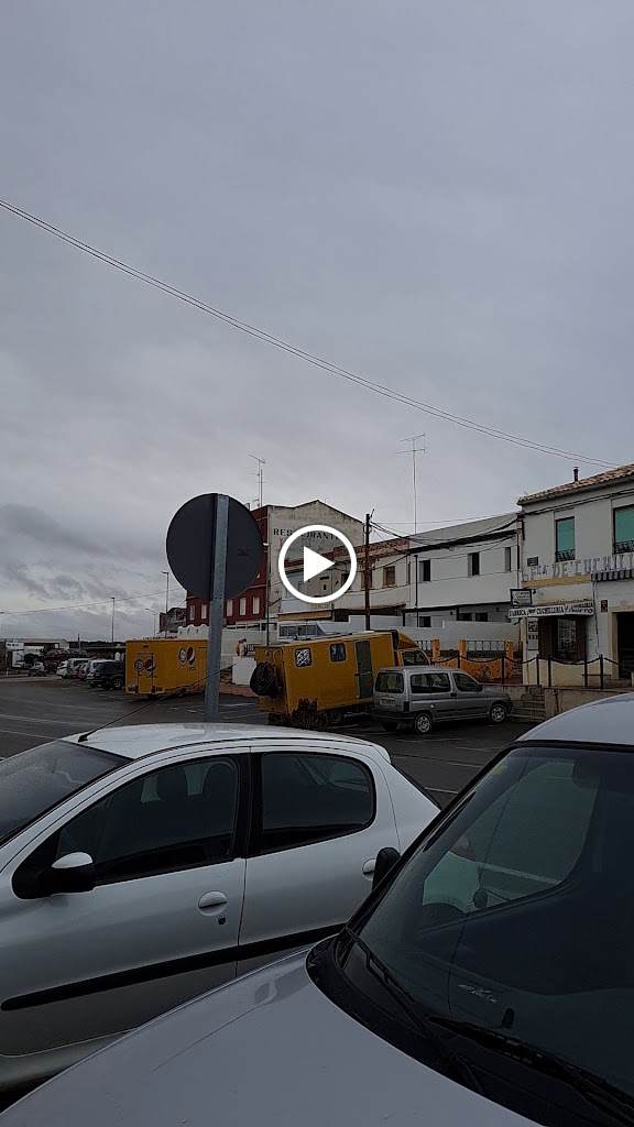 Estacion de Servicio Petronor - Repsol — Videos