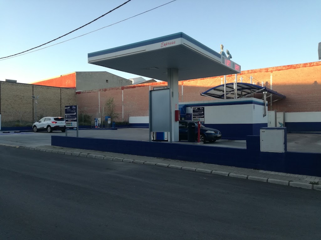 Ballenoil Carmona — Del propietario