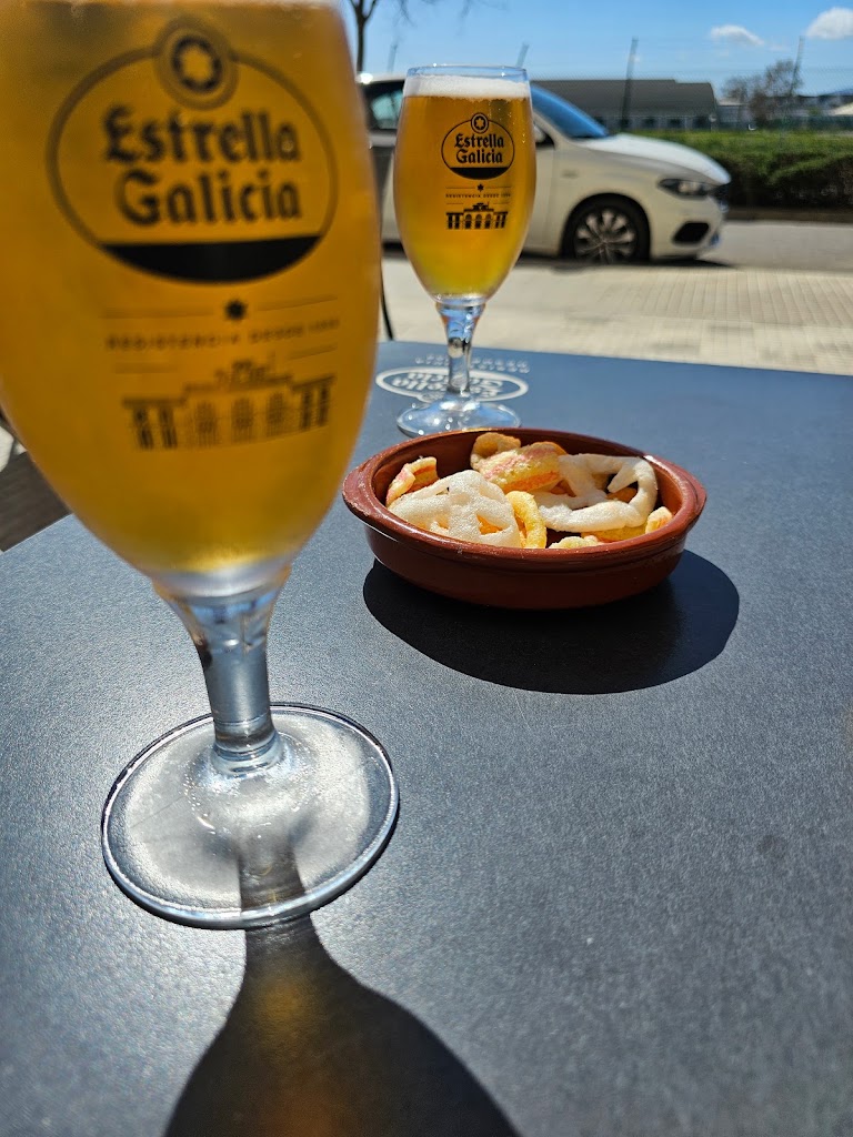 Bar Can Qiu — Comida y bebida