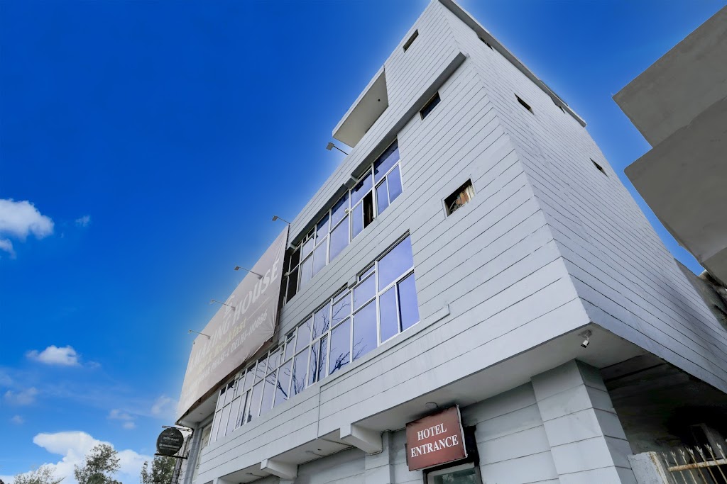 Oyo Amazing House