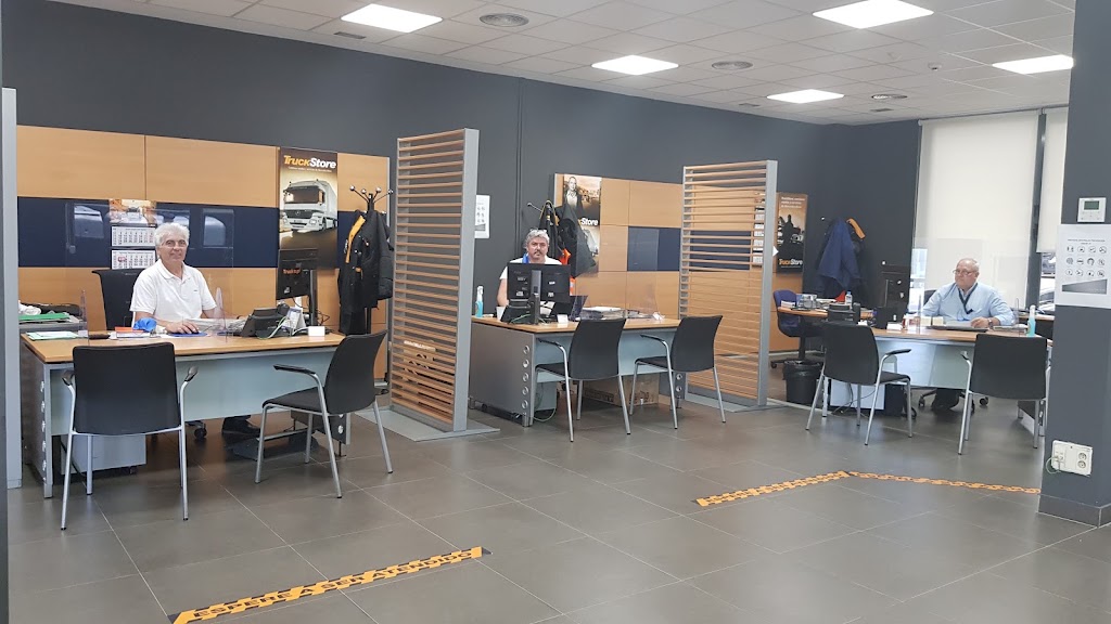 TruckStore Madrid — Interior