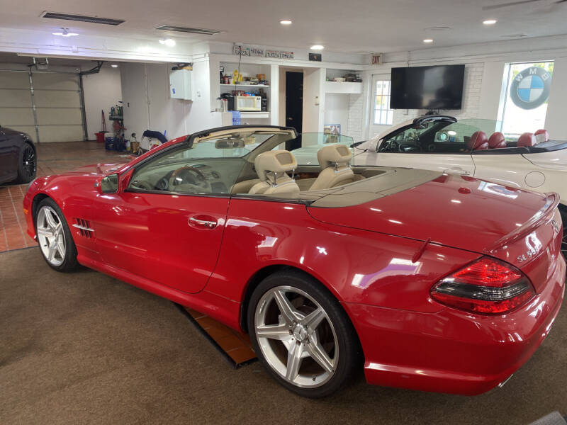 Gujjar Auto Plaza in Schenectady