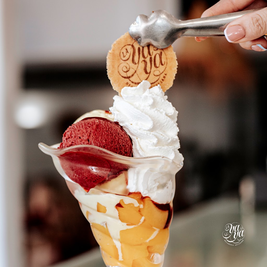 La Yaya Heladeria Adra — Del propietario