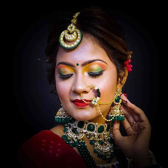 Ruhi S Beauty Studio